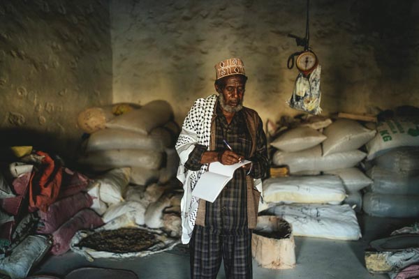 Weihrauch in Somaliland: auf der Suche nach dem Geschenk der Götter - Florian Bachmeier / Terra Mater - Photo+Adventure
