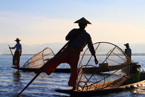 Myanmar - Otfried Schöttle / World Insight - Photo+Adventure