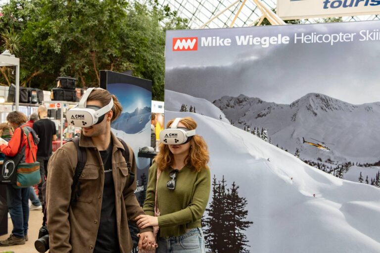 VR-Erlebnis bei den Reiseausstellern